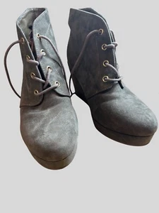 Just Fab Women's Wedge Heel Lace-Up Suede Ankle Boots Sz 10 - Picture 1 of 7