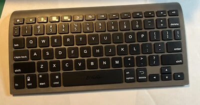 ZAGG key Case Universal Wireless Keyboard for iPad SamSung,Smartphones,Tablets - Image 1 of 4