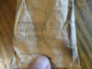 NOS OEM YAMAHA Kicker Shaft GT80 TY80 RD50 TY50 353-15660-00 353-15660-01 - Foto 1 di 4