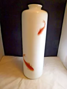 VTG CHINESE PORCELAIN VASE KOI GOLDFISH GOOD FENG SHUI FOR LUCK & PROSPERITY - Picture 1 of 11
