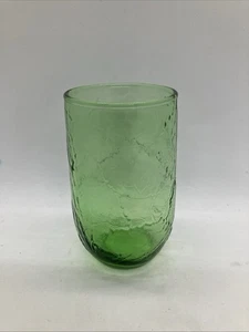 Ein Vintage grünes Blatt Saftglas USA - Bild 1 von 6
