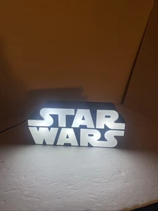Paladone Star Wars Logo Luz Montable en Pared Independiente Licencia Oficial - Imagen 1 de 10