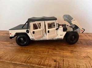 Maisto 1:18 Diecast Hummer H1 Diecast Rare White No Box  - Picture 1 of 5