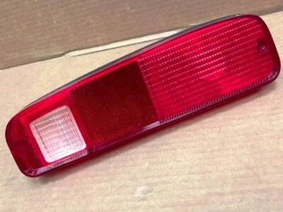 Luz trasera izquierda DEPO compatible con: camioneta Ford Bronco 1973-1991 FO2800101 Foto 1 de 4