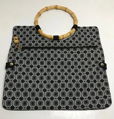 Old Navy竹制手拿包 — 第 1/4 张图片