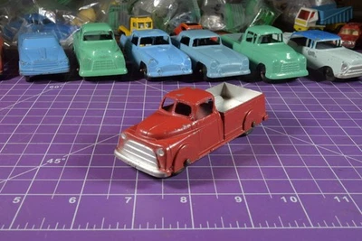 Dodge Pickup Tootsietoy 1950 4 en dos tonos abierto pequeñas ventanas fundido a presión original Foto 1 de 4