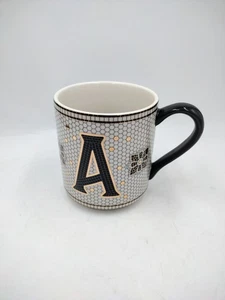 ANTHROPOLOGIE Bistro Fliese MARGOT Becher Tasse Initiale A Tee Kaffee Monogramm - Bild 1 von 4