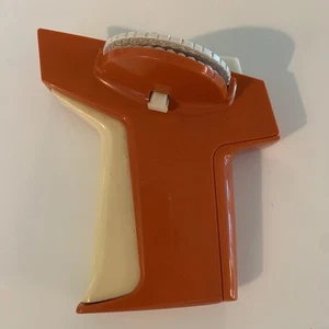 Vintage DYMO 1780 LABEL MAKER Retro Original 70’s Orange 2 Font Sizes Works EUC - Picture 1 of 8