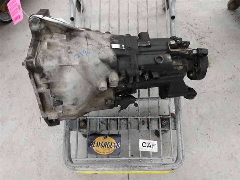 96-97 BMW Z3 Automatic Transmission 1.9L 111K Foto 1 de 4