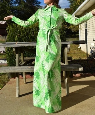 Maxi Vestido Hobnobber Naturally Vintage Años 60 Floral Geométrico Manga Larga  Foto 1 de 4