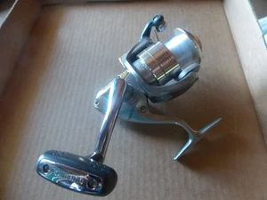 Shimano SAHARA 4000FB Spinning Reel Salmon-Trout VERY CLEAN 8/25 - Photo 1/8
