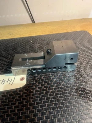 Tornillo amoladora de precisión de 3" x 4" para fabricante de herramientas excelente Foto 1 de 2