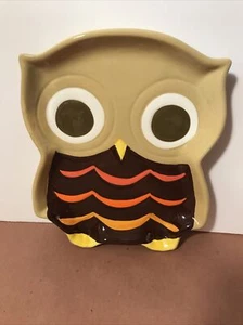 Serving Plate Featuring Owl With Dark Brown And Orange Stripes On Body. Cute - Picture 1 of 6