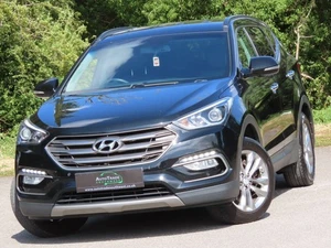 2017 Hyundai Santa Fe 2.2 CRDi Blue Drive Premium 4WD Euro 6 (s/s) 5dr ESTATE Di - Picture 1 of 17
