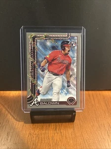 2025 Topps Holiday #H60 Drake Baldwin Silver Glitter Holiday - Picture 1 of 2