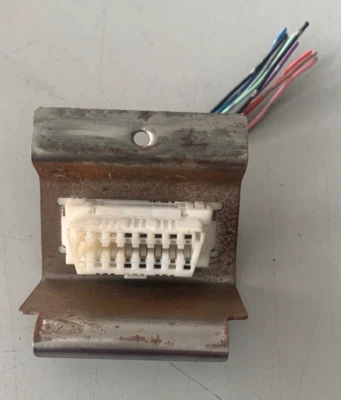 2011 NISSAN VERSA OBD2 ДИАГНОСТИЧЕСКИЙ РАЗЪЕМ КАНАЛА ПЕРЕДАЧИ ДАННЫХ BD1GFW Б/У OEM - Изображение 1 из 4