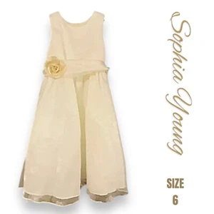 Girls Cream Colored Lace Flower Dress. Size 6. Worn Only Once. Beautiful Dress. - Picture 1 of 8