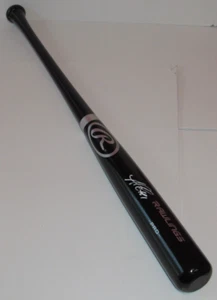 OZZIE ALBIES FIRMADO A MANO AUTOGRAFIADO ATLANTA BRAVES RAWLINGS BAT BECKETT CERTIFICADO DE AUTENTICIDAD - Imagen 1 de 3