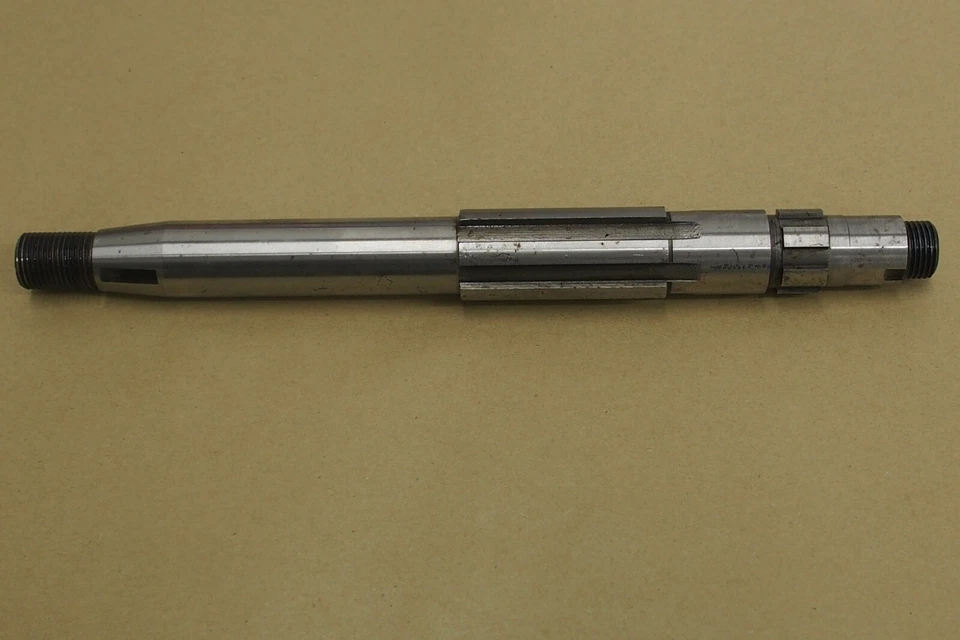 TRIUMPH UNIT 350/500 CAJA DE CAMBIOS EJE PRINCIPAL 57 1407 3TA 5TA T90 T100 HASTA 1966 CEI Foto 1 de 1