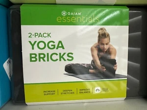 Gaiam Essentials Yoga Brick - Schwarz - Bild 1 von 1
