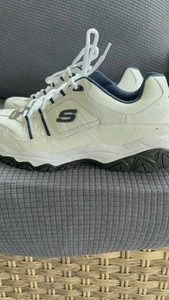 White Size 11 Sketchers Air Cooled Memory Foam Tennis Shoes Near Mint Used - Picture 1 of 8