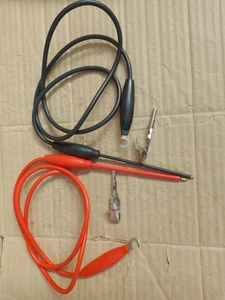 Vintage Pair of  Clamp Type AvoMeter Leads ,Probes And Holdtite Clips Only - Picture 1 of 7