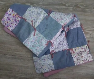 Patchwork Baby Quilt Baby Decke Handarbeit Unikat quadratisch 70 cm - Bild 1 von 5