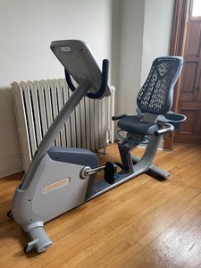Precor Recumbent/Semi-Recumbent 