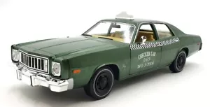 Greenlight 1/18 Scale 19110 - 1976 Plymouth Fury Beverly Hills Taxi - Green - Picture 1 of 5