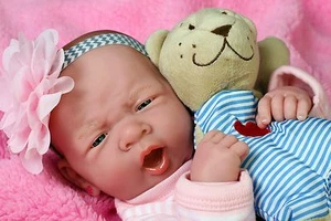 Preemie Reborn Baby Girl Full Body Realistic Lifelike Toy Gift Children Newborn - Picture 1 of 7