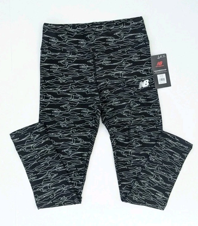 Leggings activos New Balance para niñas, negros, grandes (14/16) Foto 1 de 4