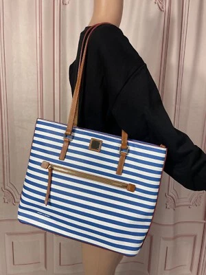 Bolso de Mano Dooney & Bourke Rayas Azul y Blanco Nuevo con Etiquetas 2024 NUEVO Certificado Foto 1 de 4