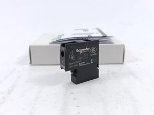 Schneider Electric 19059 Fault Indicating Switch - Picture 1 of 7