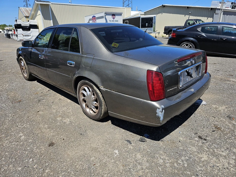 Cilindro mestre de freio usado serve: 2002 Cadillac Deville grau A - Imagem 1 de 4