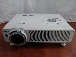 Proyector LCD Christie LX25a número de pieza: 38-VIV208-03 - Imagen 1 de 12