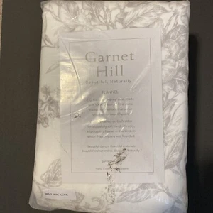 Garnet Hill Flannel SIGNATURE TOILE FLORAL CA King Duvet Cover. NWT - Picture 1 of 6