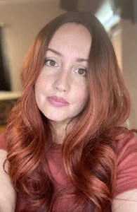 “Aubrey” Red Auburn Ombre Sexy Goth Synthetic Hair Wigs long Wavy Cosplay - Picture 1 of 7
