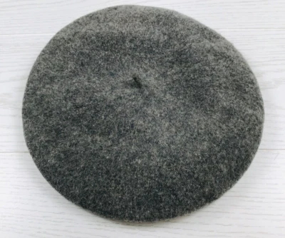 复古贝雷帽女式灰色羊毛 P.R.T. Ultrabasque 捷克斯洛伐克制造 60 年代 — 第 1/4 张图片