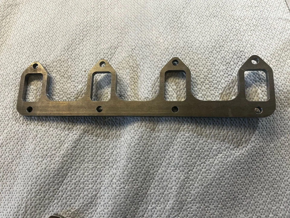 Bridas de cabezal Lincoln 430 462 mecanizadas por CNC Foto 1 de 1