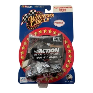 Kevin Harvick 2002 Winners Circle 1/64 #29 E.T. Autographed Hood Series - Picture 1 of 2