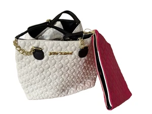 NWOT BETSEY JOHNSON Heart Quilted white Shoulder Bag - Picture 1 of 22
