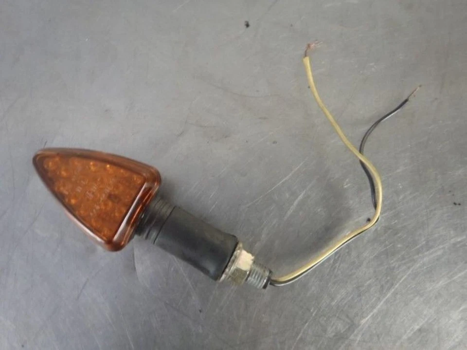 Señal de giro D 93-95 Kawasaki ZX7 ZX750 Foto 1 de 4