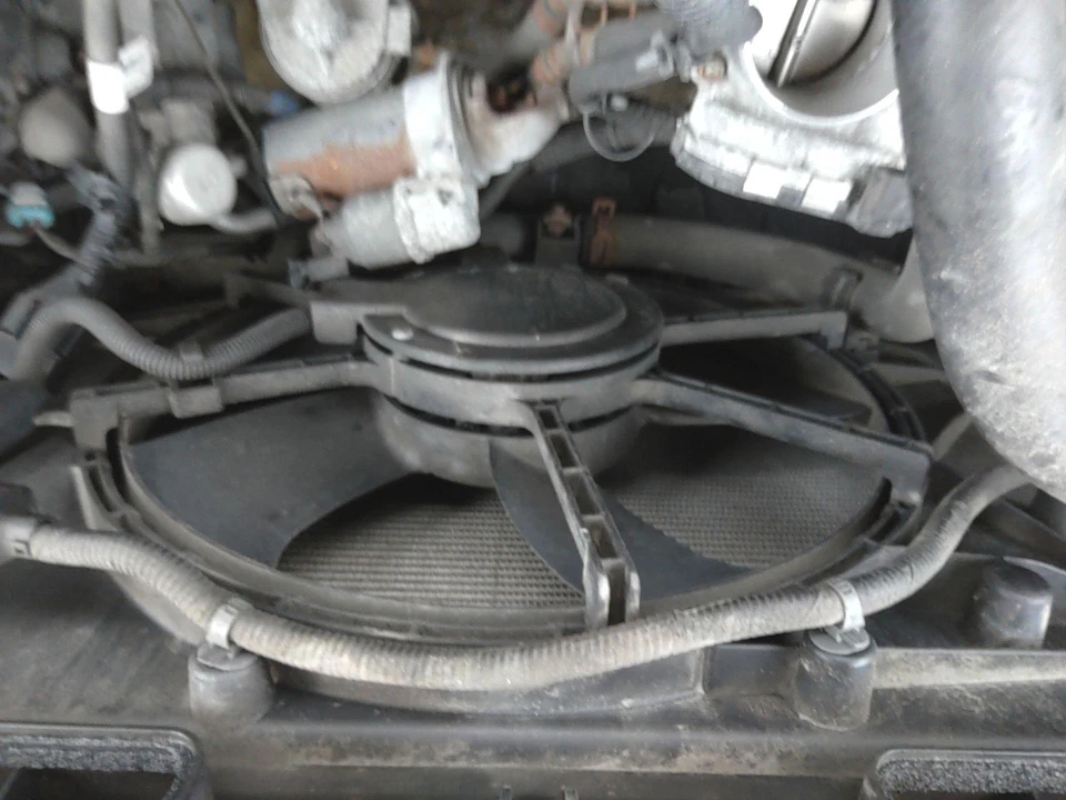 Electric Cooling Motor HYUNDAI SONATA 15 16 17 - Image 1 of 1