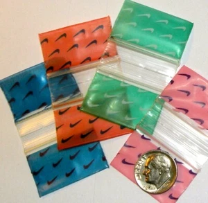 400 Swoosh Baggies 1-1/4 x 3/4" Apple minizips color mix 12534 - Picture 1 of 1