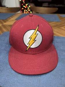 New Era The Flash Cardinal Red Snapback Cap Hat 9Fifty OSFM DC Comics - Picture 1 of 5