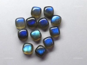 Natürliche blaue Flash Labradorit Kissen Cabochon spirituelle Ohrringe Angebot 7 x 7 mm - Bild 1 von 9