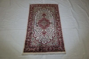 2'6" x 4'0" ft. Jammu Kashmir Hand Knotted Oriental Traditional Rug - Picture 1 of 6