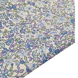 Tela de polialgodón Ditsy material de costura floral costura manualidades verano - Imagen 1 de 2
