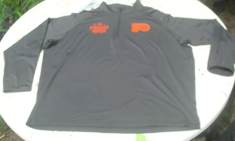 FANATICS & NHL SIZE 3XL MENS PHILADELPHIA FLYERS 2019 STADIUM SERIES SWEATER Cover