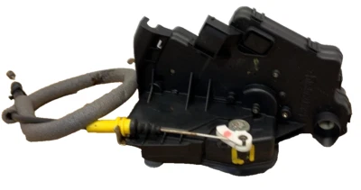 01 02 03 04 05 Pestillo puerta delantera izquierda BMW 325I izquierda VER FOTOS OEM: 51217011241 Foto 1 de 4